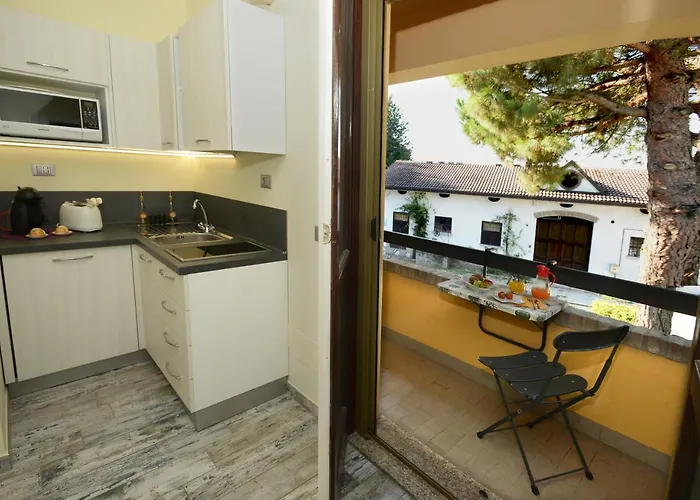 Real Bb Balsamico 3* Bastiglia